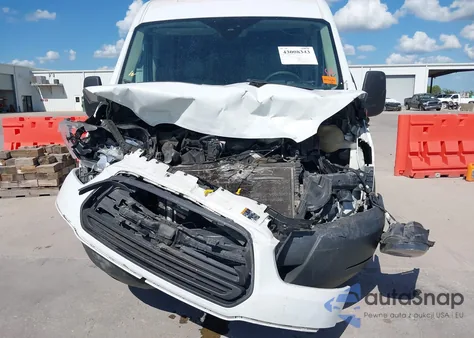 2018 Ford Transit-250 z USA, uszkodzony, nr VIN 1FTYR2CM9JKA71657